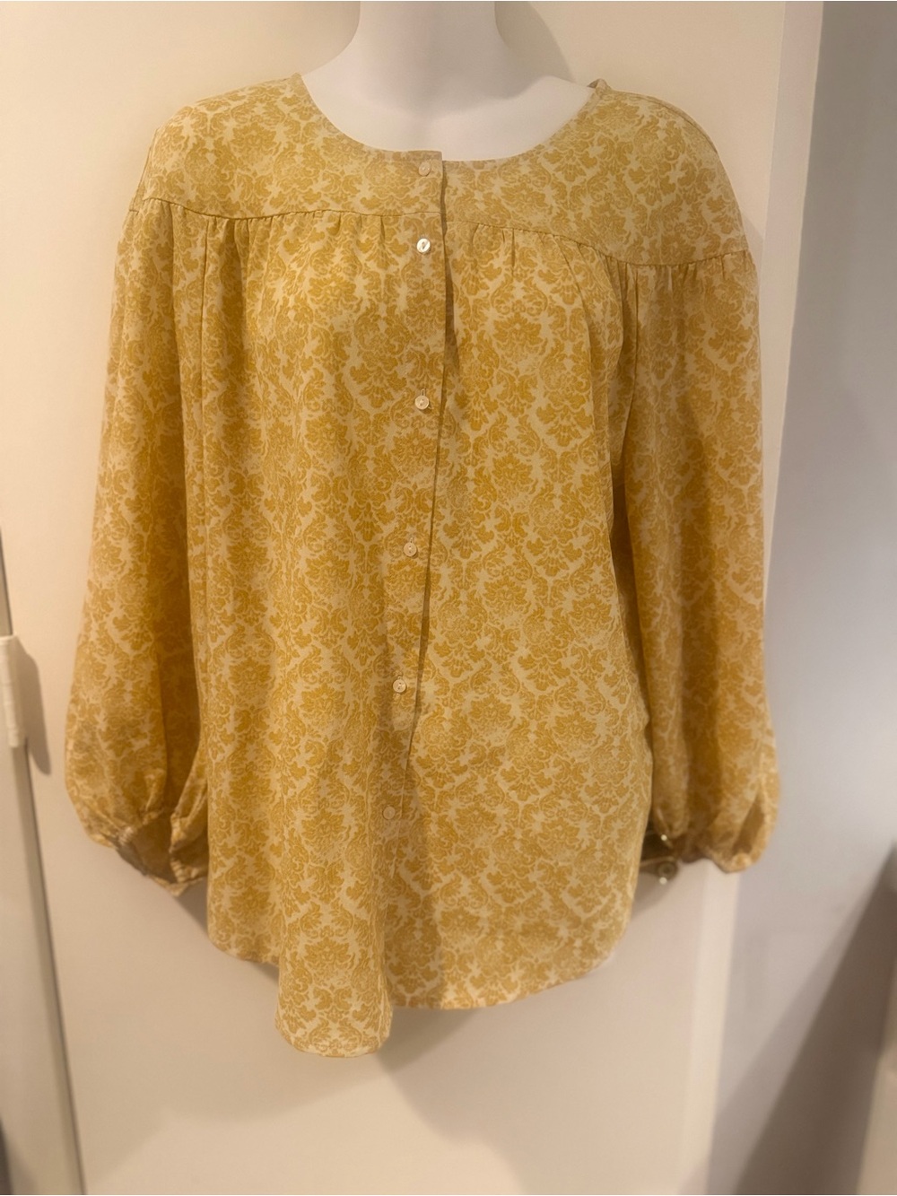 LOFT Women's Yellow Patterned Button-Front Blouse Size Large